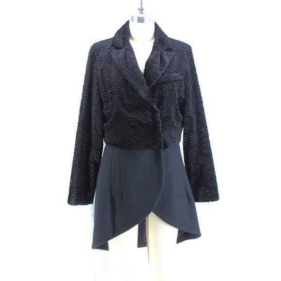 Black Tailored Blazer with Classic Collar - Picture 3 of 11